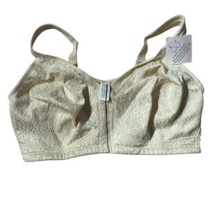 Cream Supportive Bra with Textured Finish and Front Closure